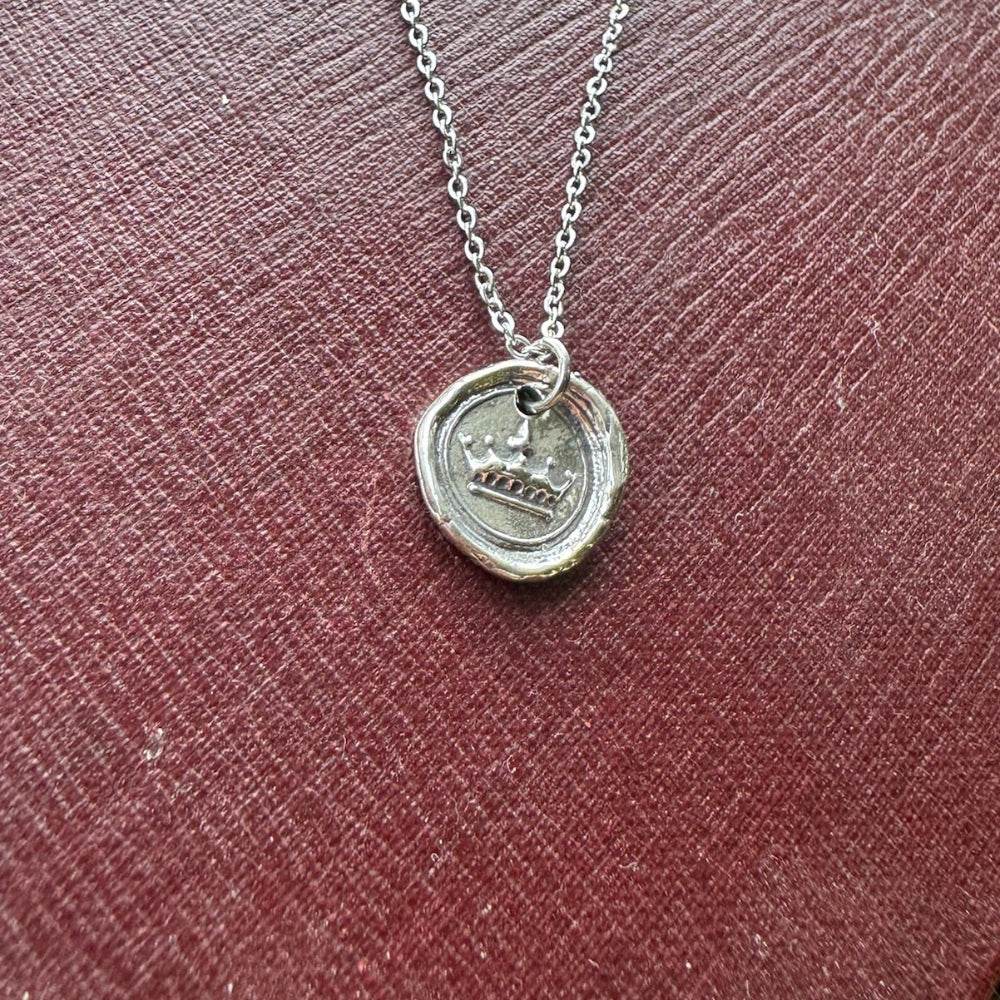 Daughter to the King Necklace - Inspired